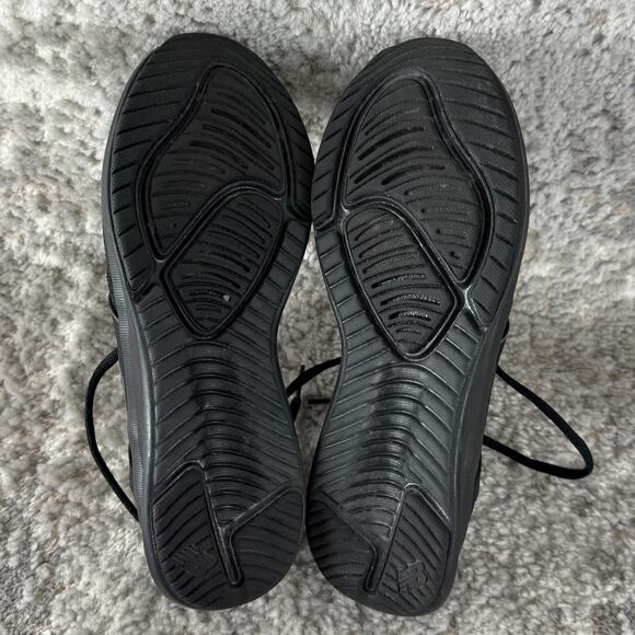 New Balance Size 10 WNRGSBM1 Mesh Lace Up Sneakers Black Shoes Walking Running - Picture 9 of 9